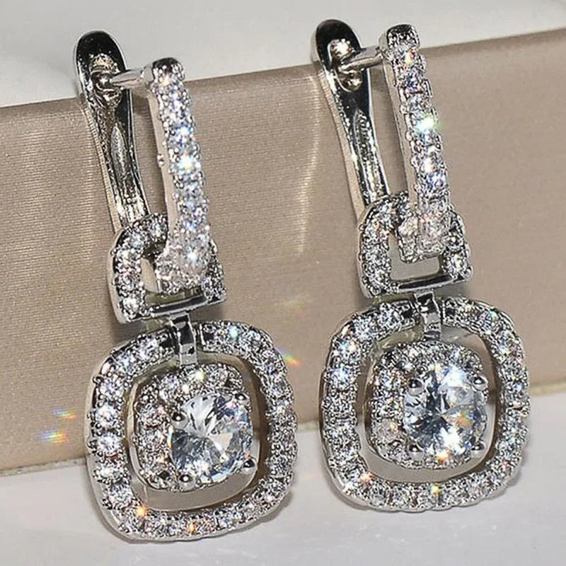 2024 New Bride Engagement Wedding Jewelry Elegant Shiny Mosan Diamond Beautiful Gift Milan Girl Fashion Pendant Earrings