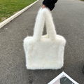 Designer Fluffy Plush Shoulder Bag Warm Faux Mongolian Fur HandBags for Women Brands Large Hobo  Shopper Heart Shaped Purses