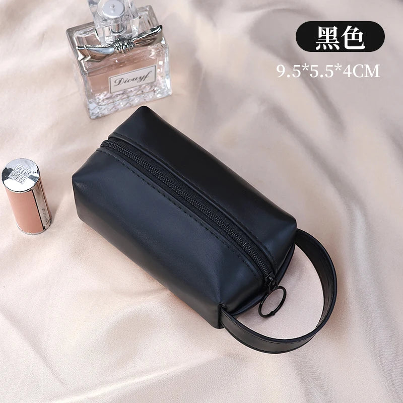 Mini Makeup Bag for Purse PU Cosmetic Bag Waterproof Toiletry Bag Traveling Makeup Bag Lipstick Cosmetic Pouch Travel Organiser