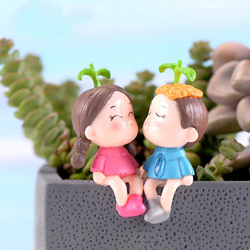 Miniature Fairy Garden Accessories Cute Kawaii Lovers Ornament Statue Figurines Home Garden Landscape Dollhouse Terrarium Decor