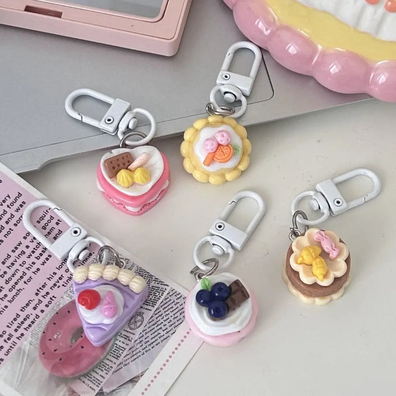 Fashion Cute Cake Pendant Keychain Ins Fun Bag Accessories Three-dimensional Creative Party Gift Jewelry Handbag