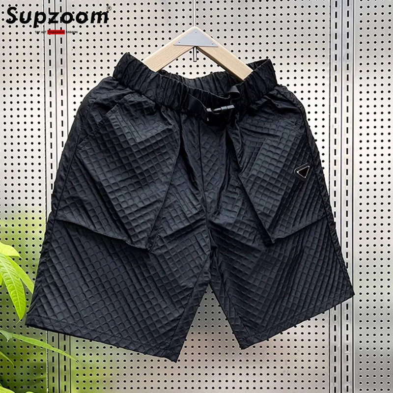Supzoom New Arrival Top Fashion Summer Loose Casual Belt Design High Street Trendy grid Stitching Pocket Personalized Shorts Men