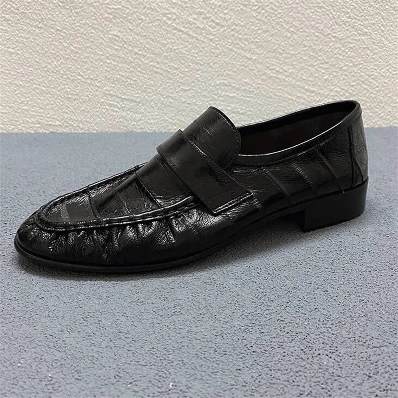 حذاء Lefu نسائي جديد بتصميم كلاسيكي فرنسي بكعب مسطح مصنوع من جلد ثعبان البحر ونعل من الجلد الأصلي مخيط يدويًا ومريح بخطوة واحدة