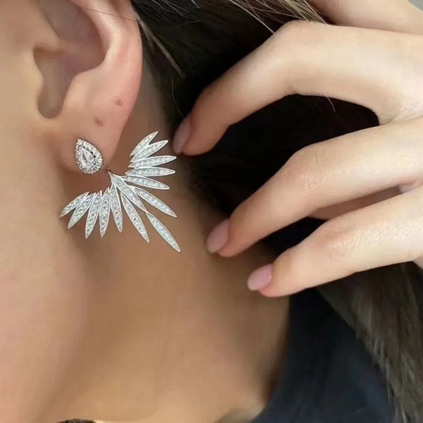 Fashion Luxury Feather Crystal Wing Symmetrical Stud Earrings Exquisite Silver Color Party Jewelry Accessories for Women