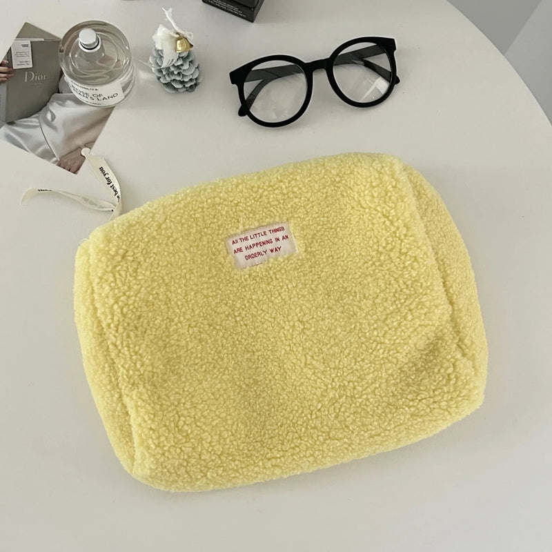 Faux Lamb Wool Women Cosmetic Bag Makeup Cases Ladies Soft Plush Storage Bags Large Capacity Female Portable Clutch Handbags
