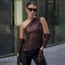 سترات نسائية بدون أكمام من الجلد من High Street برقبة مائلة وسحاب وأكمام من البولي يوريثان موضة خريف 2024، سترات نسائية بحافة ضيقة وقصيرة