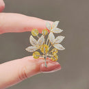 New Fashion Rhinestone Maple Leaf Brooches For Women Girls Yellow Crystal Stones Lucky Tree Lapel Pins Jewelry Accessories Gifts