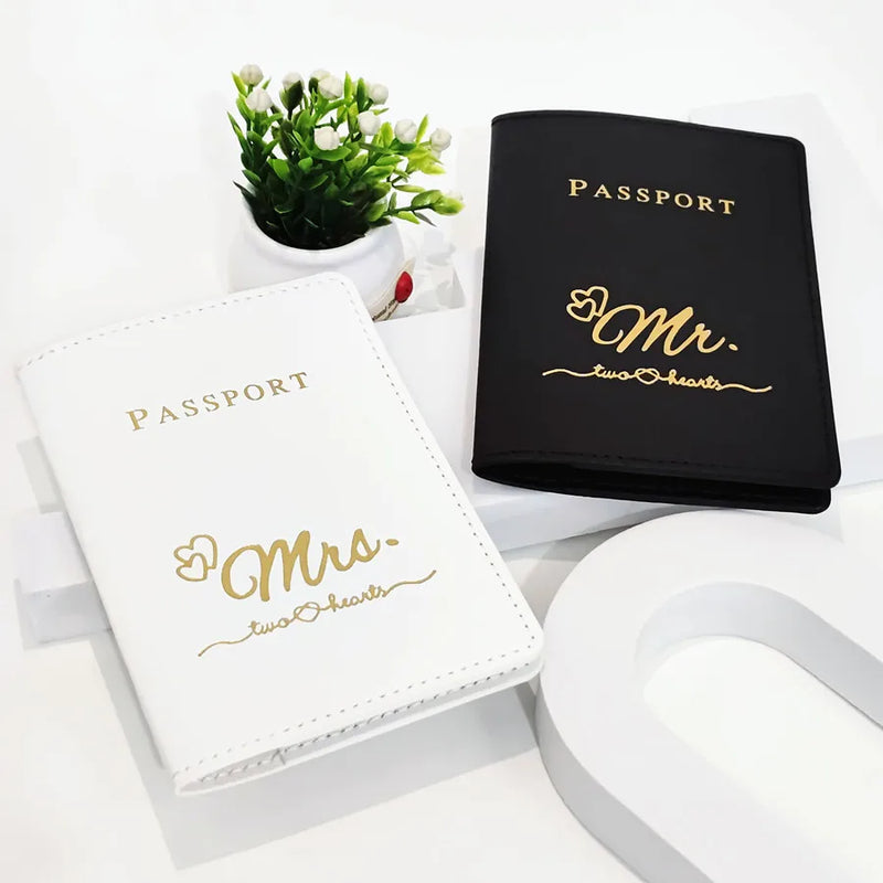 2PCS a Set Mr/Mrs Lovers PU Leather Passport Cover Case Card Holder Travel Accessories Lightweight Wallet Gift For Couples