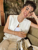 Chic Round Neck Vest For Women Summer Single Breasted Sleeveless Waistcoat Female 2024 Fashion Street Lady Cropped Tops