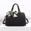 Women fashion new leather Messenger Handbag top layer cowhide 9053
