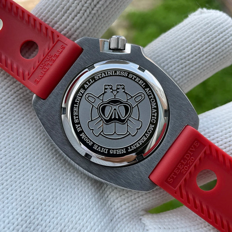 STEELDIVE SD1981 Steel Bezel Super Luminous AR Sapphire Glass NH35 Automatic 200m Waterproof Mens Dive Watch with Milled Clasp