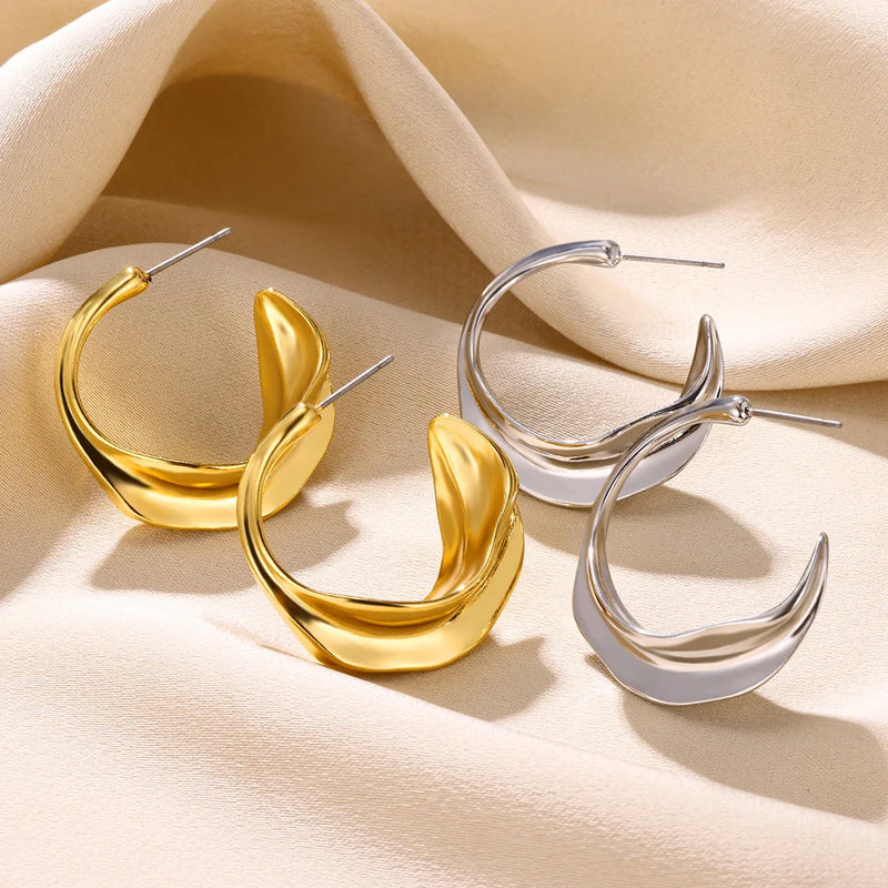 Gold Color Love Heart Earrings For Women Bow Stud 2023 Trend Simple Knot Earrings Piercing Fashion Jewelry Valentine's Day Gifts