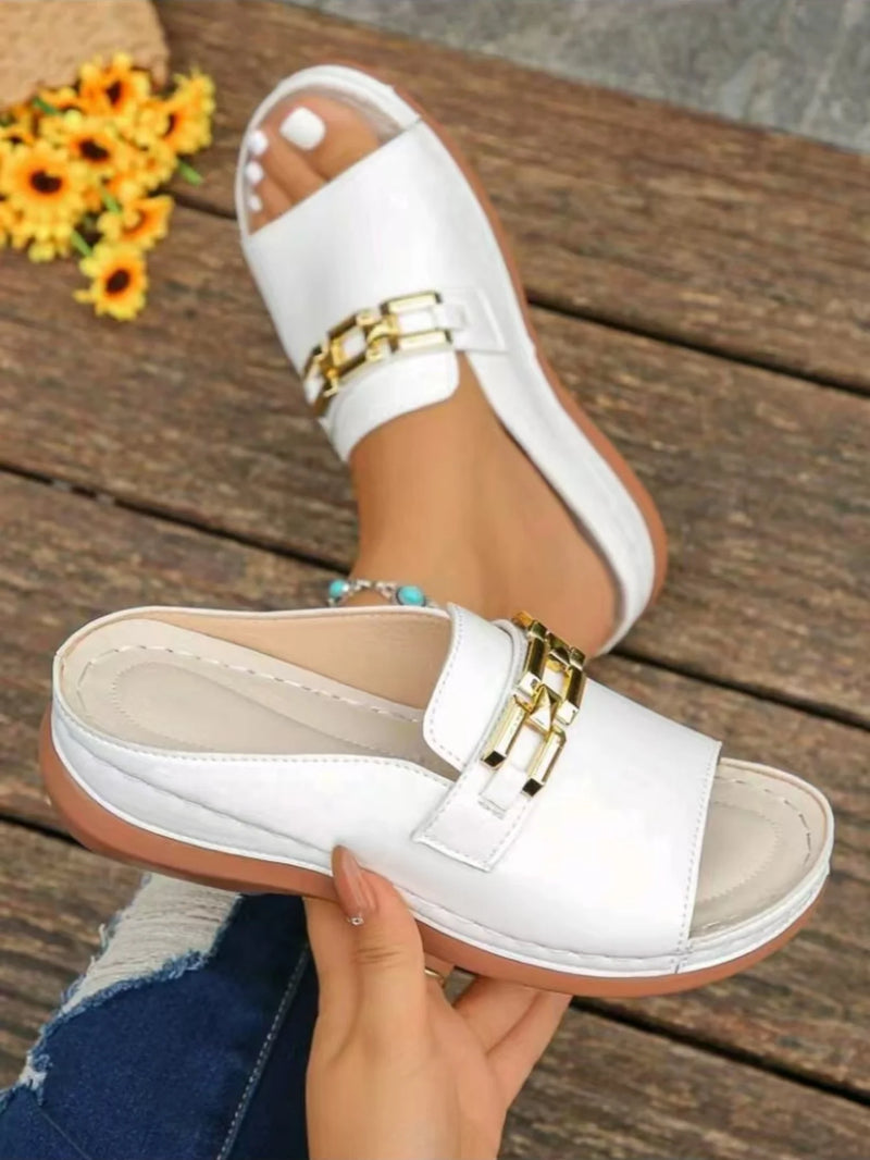 Women's Slippers Summer New Fashion Metal Button Slides Shoes Wedge Beach Sandals Women Outside Platform Designer Sandals