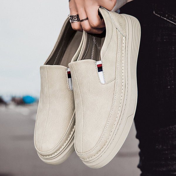 Men's Fashion Personality Cowhide Casual Shoes