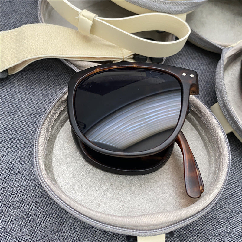 Folding air-cushion sunglasses for women, brown sunglasses