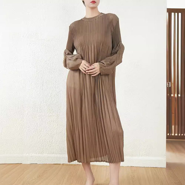 Korean Style Long Sleeve Loose Pleated Skirt