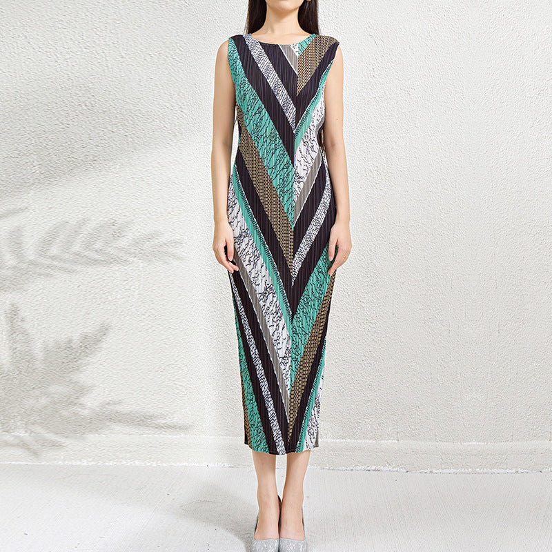 Printed Geometric Sleeveless Round Neck Slim Fit Long Dress