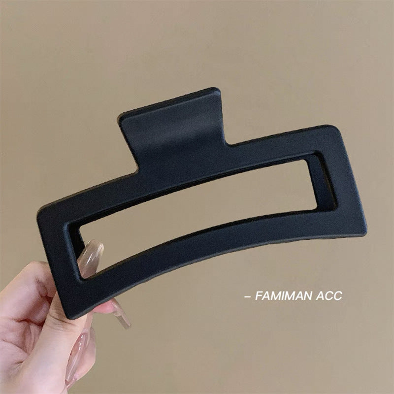 The large shark clip is a high-end hair-grabbing tool